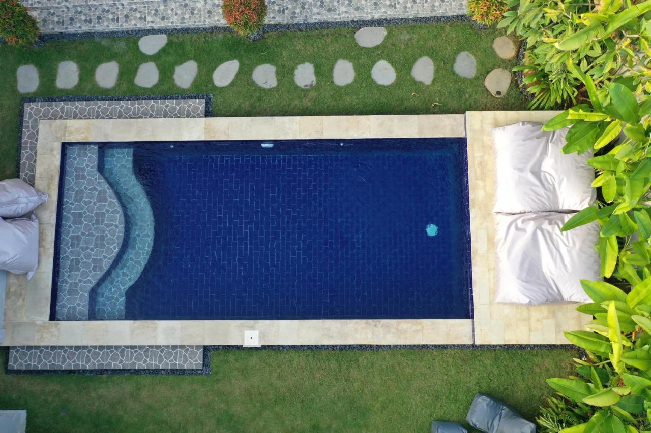 Surf & Party - Hostel Somewhere Else Canggu Exterior foto